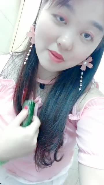 娱乐吃瓜酱女朋友是什么系